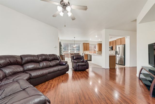 1113 Arbor Gate Drive, Garland, TX 75040