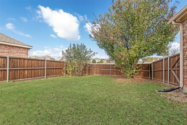 1113 Arbor Gate Drive, Garland, TX 75040