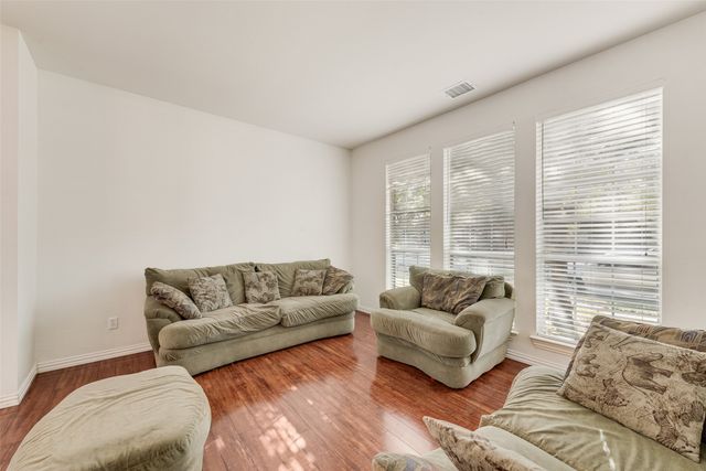 1113 Arbor Gate Drive, Garland, TX 75040