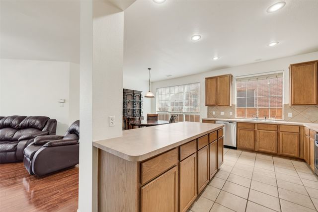 1113 Arbor Gate Drive, Garland, TX 75040