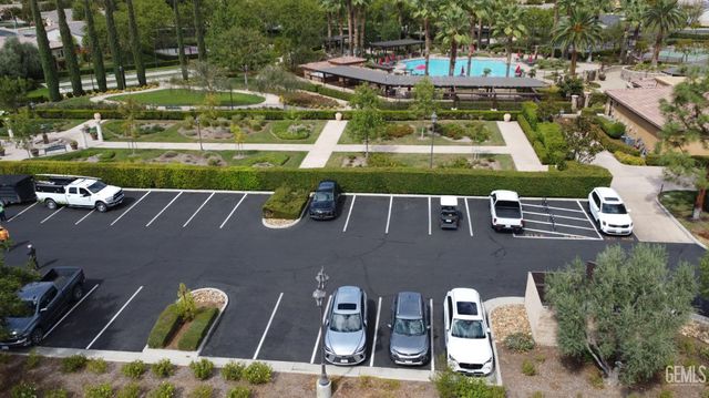 10026 Besancon Way, Bakersfield, CA 93306