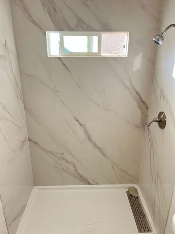 2049 Miller Ave, Modesto, CA 95354