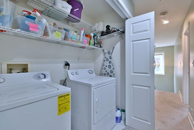 142 W 3rd Street 142, Elmhurst, IL 60126