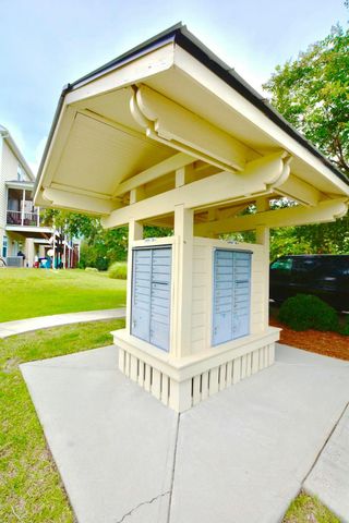 1402 Hamlin Park Circle, Mount Pleasant, SC 29466