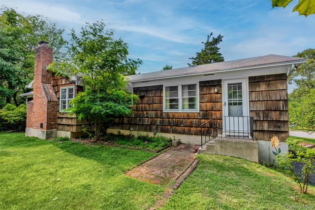 20 Audubon Gate, Miller Place, NY 11764