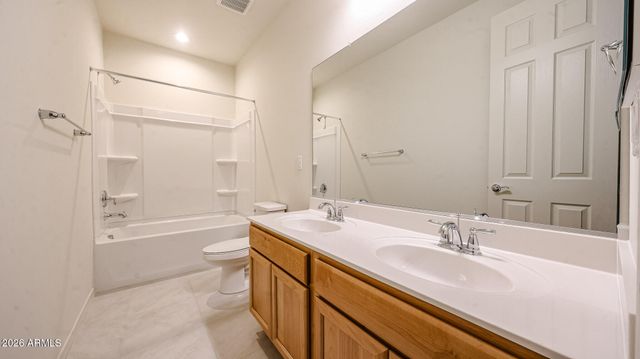 7072 W PLUM Road, Peoria, AZ 85383