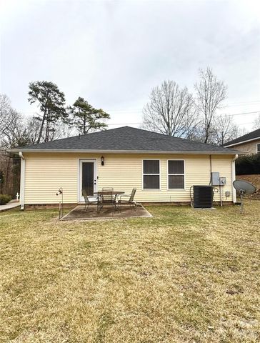 243 6th Street, Belmont, NC 28012