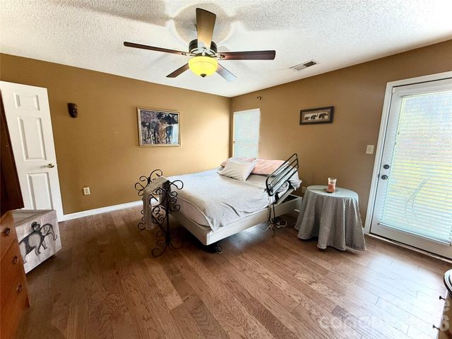 243 6th Street, Belmont, NC 28012