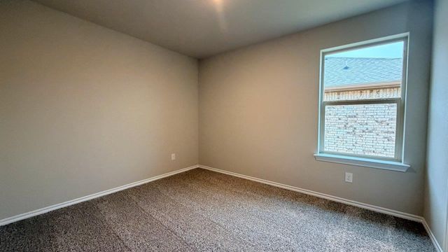 556 ARROYO Drive, Cleburne, TX 76033