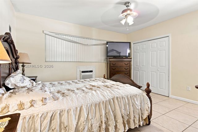 1760 NW 187th Ter, Miami Gardens, FL 33056