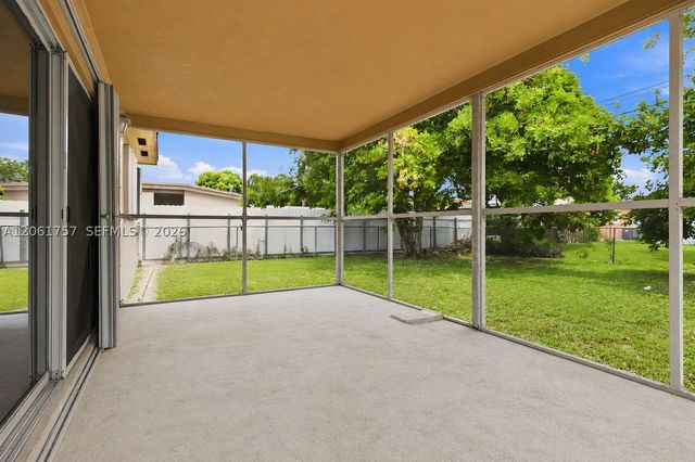 1760 NW 187th Ter, Miami Gardens, FL 33056