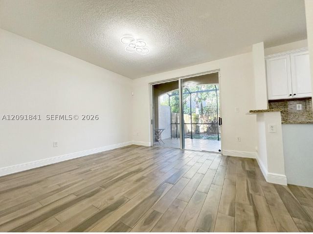 202 Riverwalk Cir, Sunrise, FL 33326