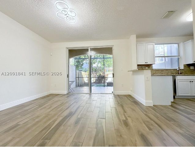 202 Riverwalk Cir, Sunrise, FL 33326