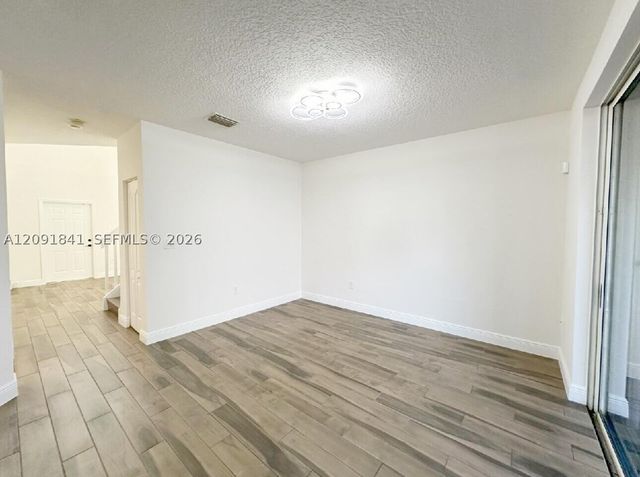 202 Riverwalk Cir, Sunrise, FL 33326