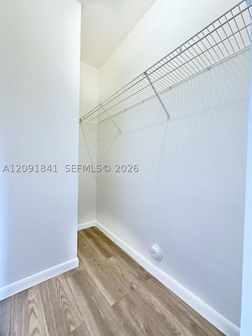202 Riverwalk Cir, Sunrise, FL 33326