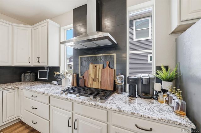 22268 E 45th Place, Aurora, CO 80019