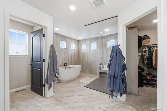 22268 E 45th Place, Aurora, CO 80019