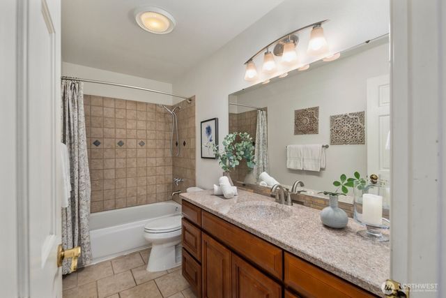 4510 66th Avenue W, University Place, WA 98466