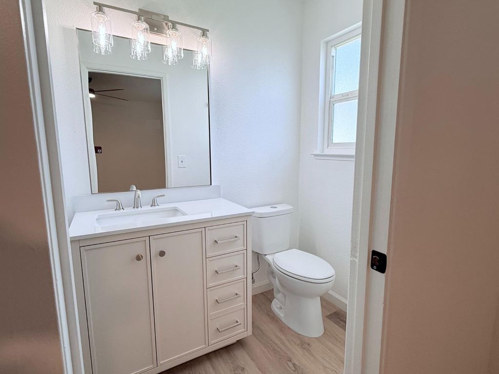Image 18 of property listing at 1537 Gettysburg Avenue, Clovis, CA 93611