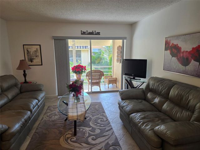 959 SE 2nd Avenue 239, Deerfield Beach, FL 33441