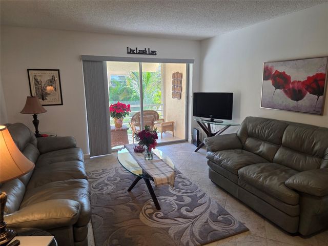 959 SE 2nd Avenue 239, Deerfield Beach, FL 33441