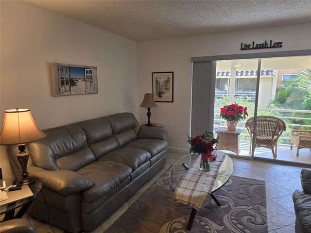 959 SE 2nd Avenue 239, Deerfield Beach, FL 33441