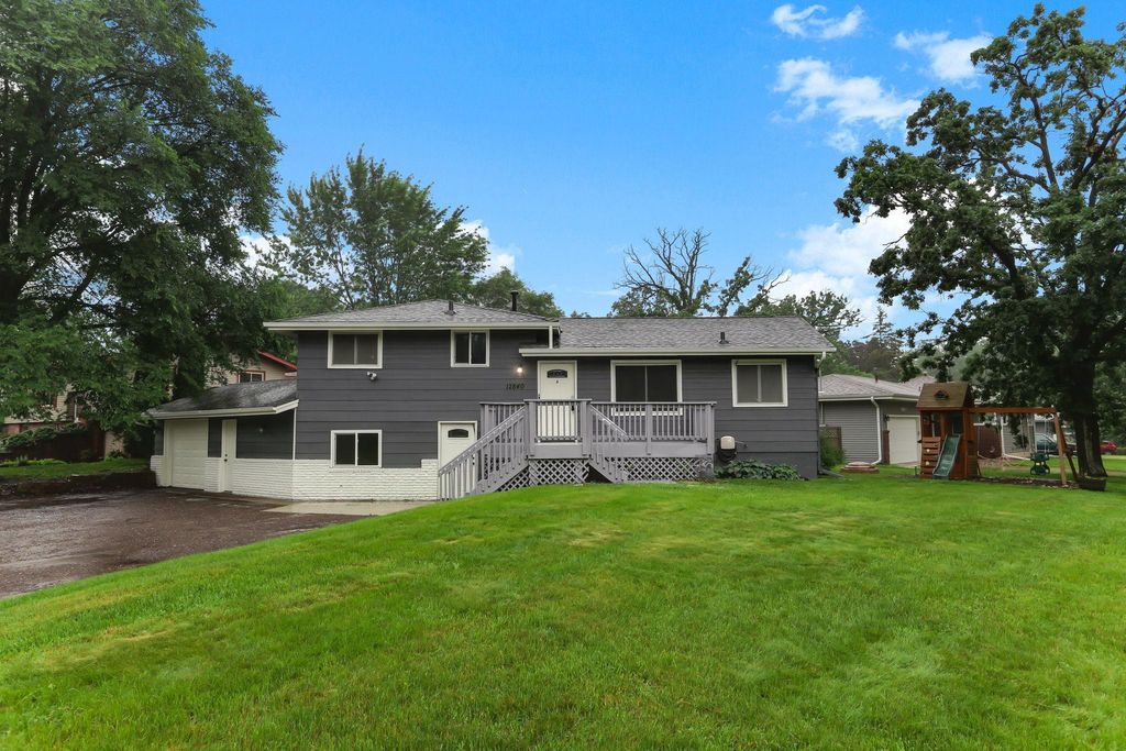12840 Pierce Place NE, Blaine, MN 55434