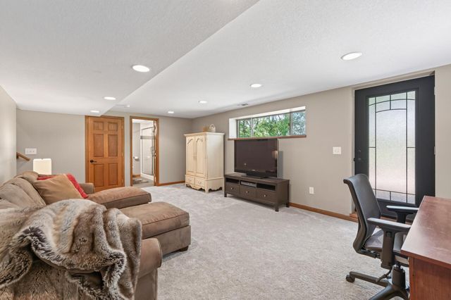 13608 Gladiola Street NW, Andover, MN 55304