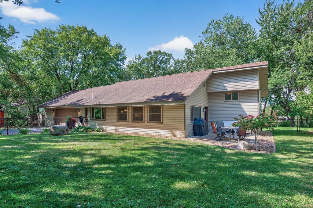 13608 Gladiola Street NW, Andover, MN 55304 — photo 5