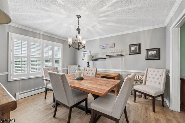 19 Mohawk Ave, Hopatcong Boro, NJ 07843