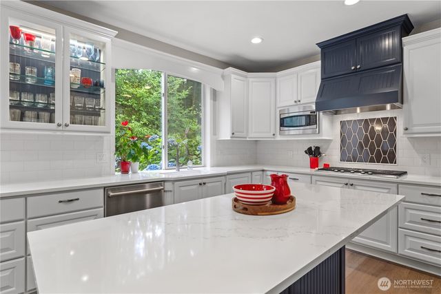 7732 234th Place NE, Redmond, WA 98053
