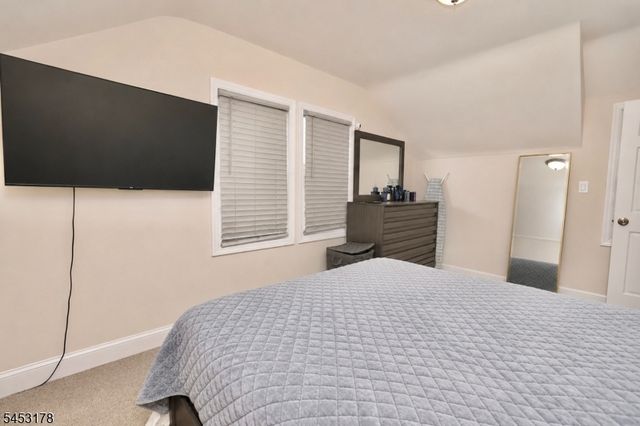105 Main St, Linden City, NJ 07036