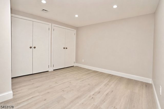 105 Main St, Linden City, NJ 07036