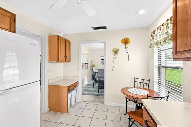 3670 GLENEAGLE DRIVE 8A, Sarasota, FL 34238