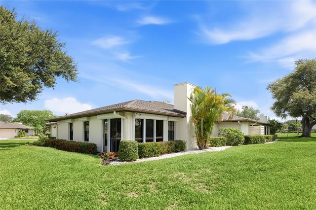 3670 GLENEAGLE DRIVE 8A, Sarasota, FL 34238