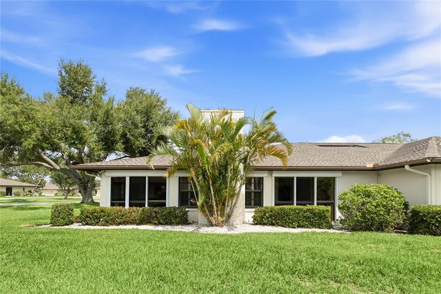 3670 GLENEAGLE DRIVE 8A, Sarasota, FL 34238
