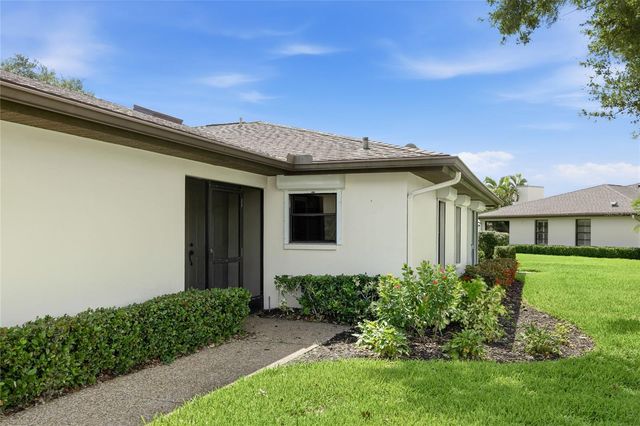 3670 GLENEAGLE DRIVE 8A, Sarasota, FL 34238