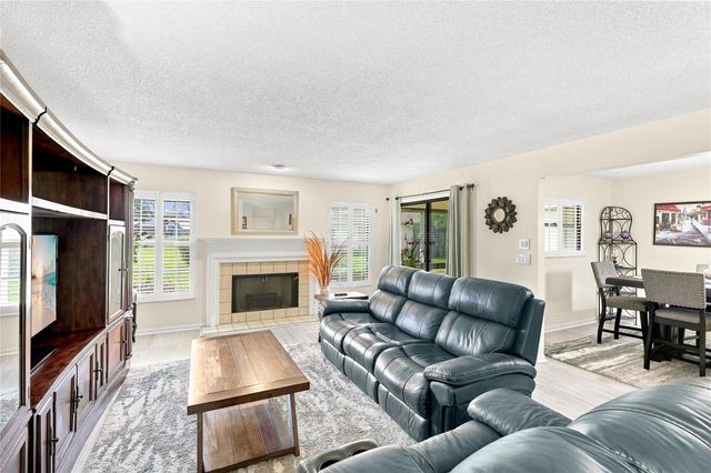 3670 GLENEAGLE DRIVE 8A, Sarasota, FL 34238