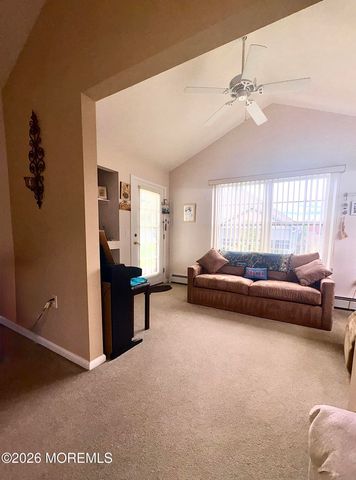 3598 Vicari Avenue, Toms River, NJ 08755