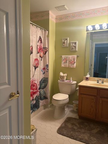 3598 Vicari Avenue, Toms River, NJ 08755