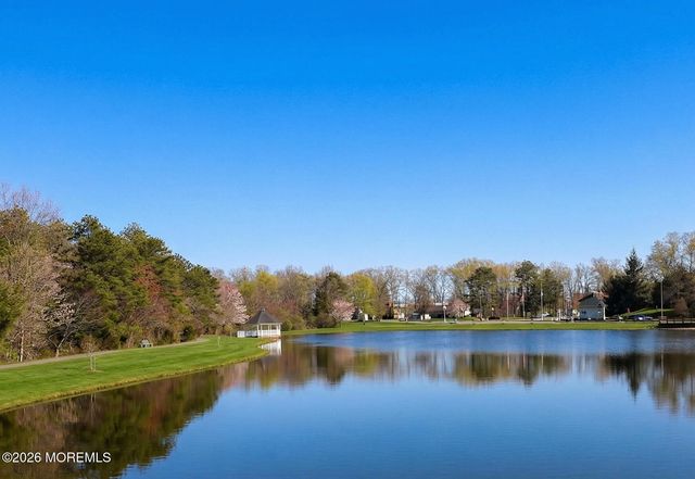 3598 Vicari Avenue, Toms River, NJ 08755