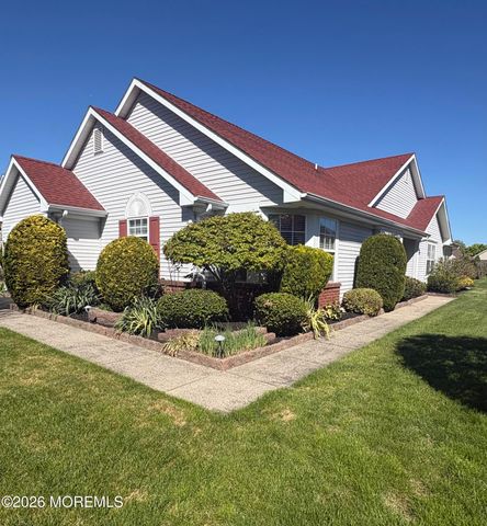 3598 Vicari Avenue, Toms River, NJ 08755