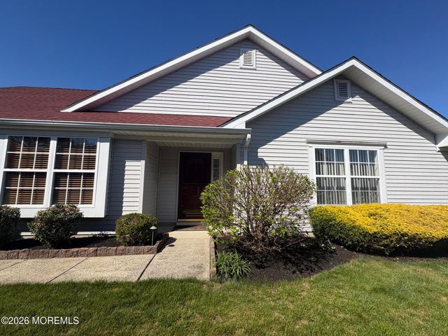3598 Vicari Avenue, Toms River, NJ 08755