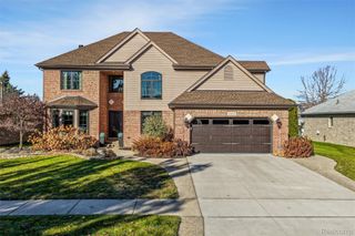 21109 Forest Villa Drive, Macomb Township, MI 48044