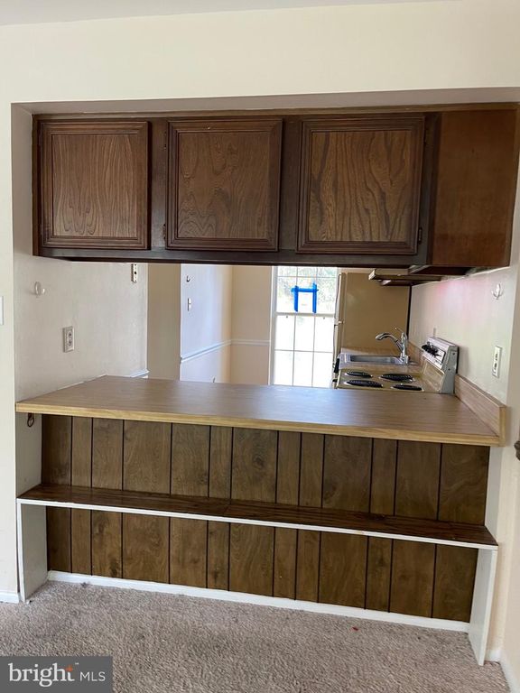 Image 5 of property listing at 15837 MILLBROOK LN #123, Laurel, MD 20707