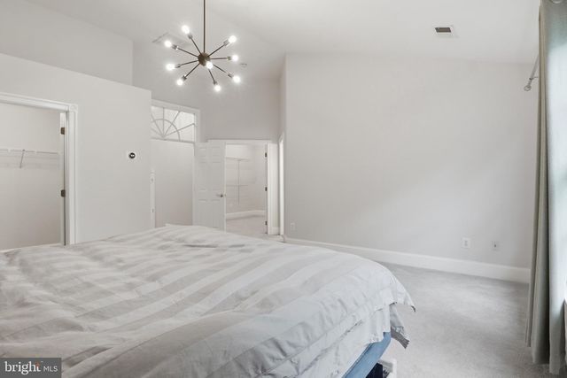 2323 SAWTOOTH OAK CT, Vienna, VA 22182