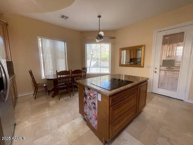 6823 N 14TH Street, Phoenix, AZ 85014