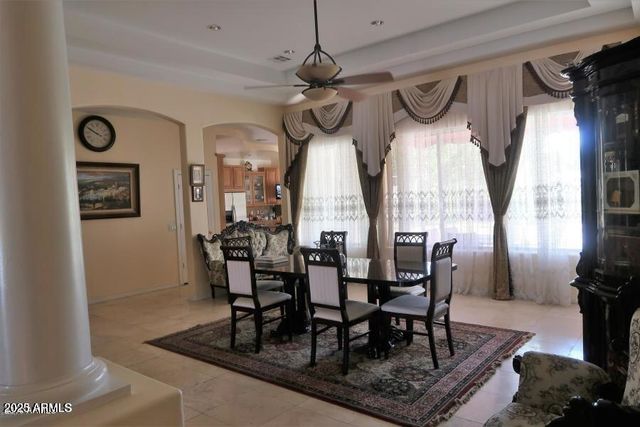 6823 N 14TH Street, Phoenix, AZ 85014