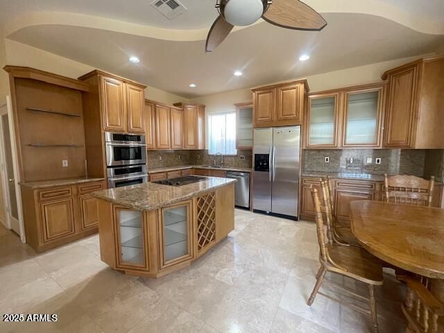 6823 N 14TH Street, Phoenix, AZ 85014