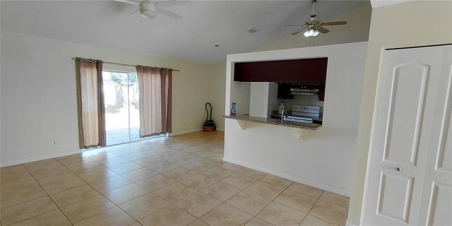 9010 DACENA VILLA PLACE, Tampa, FL 33635